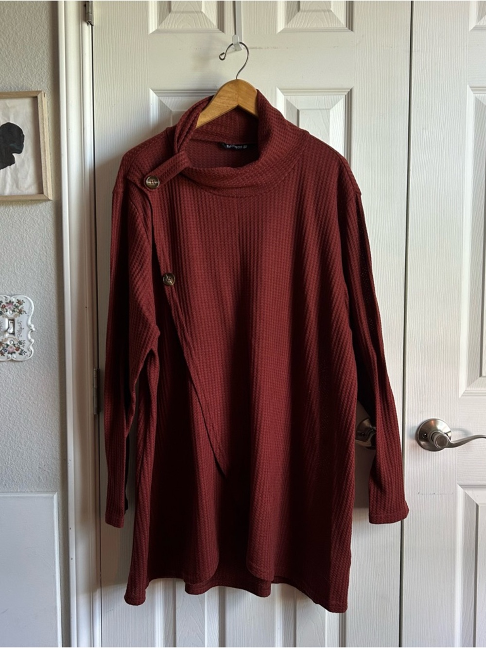 BloomChic rust orange long sleeve waffle knit cowl neck tunic